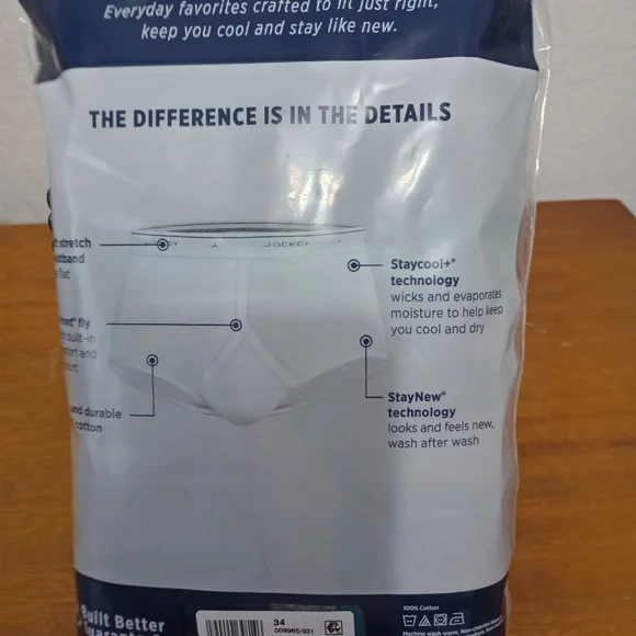 **NWT**Jockey Size 34 Briefs - Picture 2 of 3